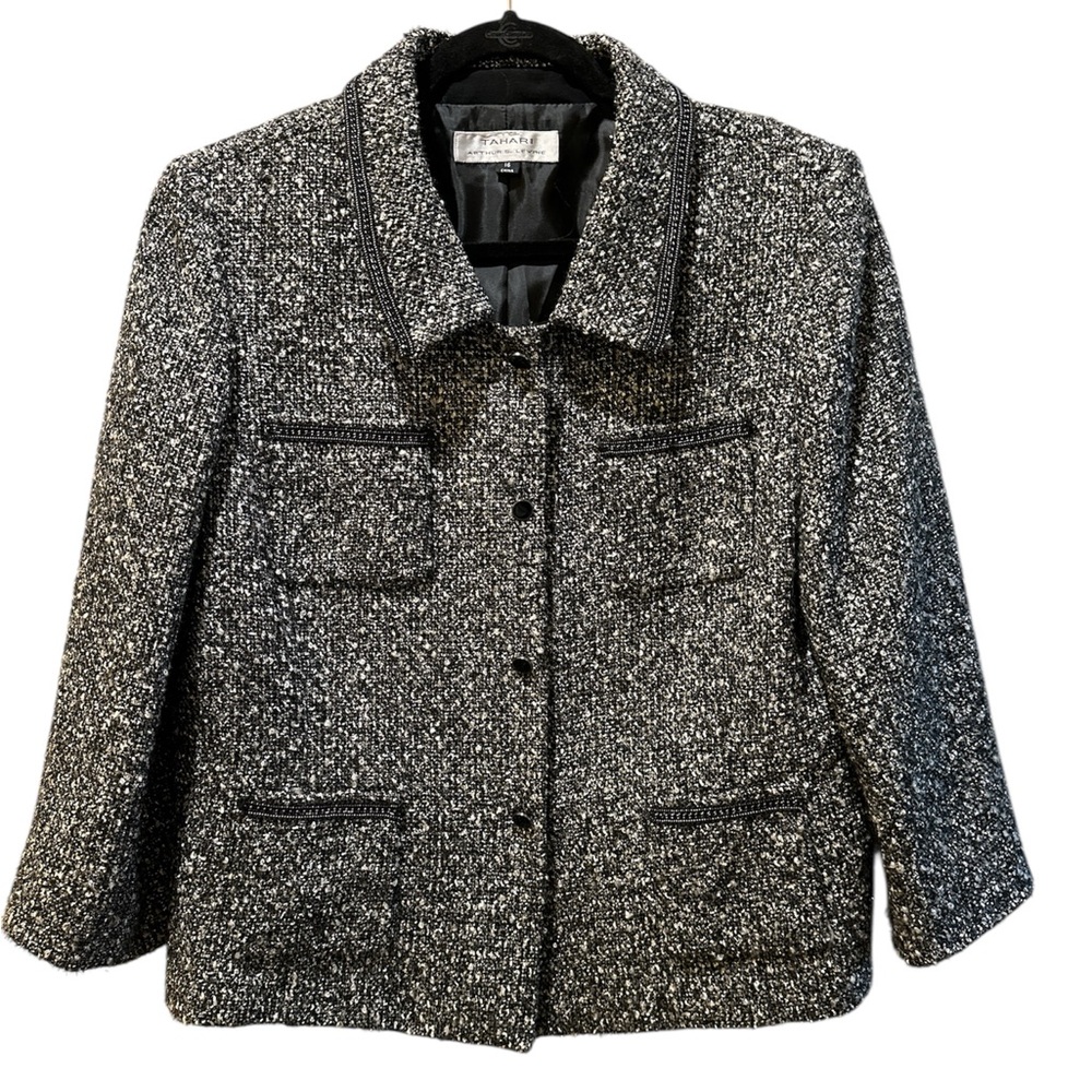 Tahari Arthur Levin Metallic Tweed Jacket. Size 16. 42” Bust 23” Length.